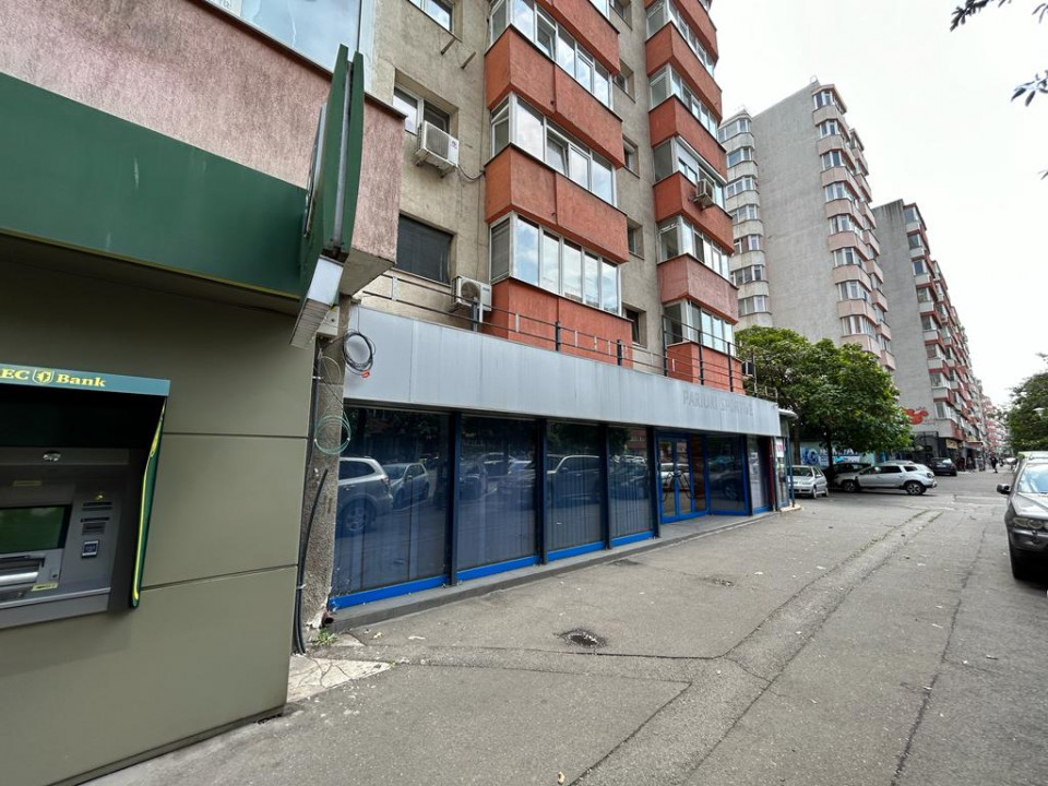 CALEA MOSILOR NR 278-SPATIU COMERCIAL STRADAL 122 MP, VITRINA 13 M. 