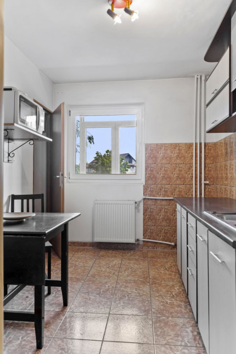 RAHOVA-SOLDAT CROITORU , 2 CAMERE, 51 MP, PARTIAL MOBILAT
