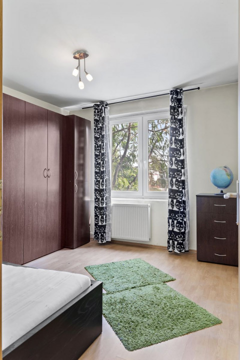 RAHOVA-SOLDAT CROITORU , 2 CAMERE, 51 MP, PARTIAL MOBILAT