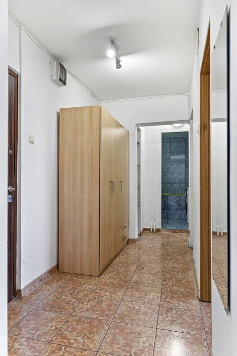 RAHOVA-SOLDAT CROITORU , 2 CAMERE, 51 MP, PARTIAL MOBILAT