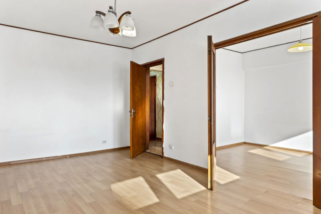 SPITALUL SF. PANTELIMON - 3 CAMERE, BLOC ANVELOPAT, TOTAL 70 MP, LIBER. 